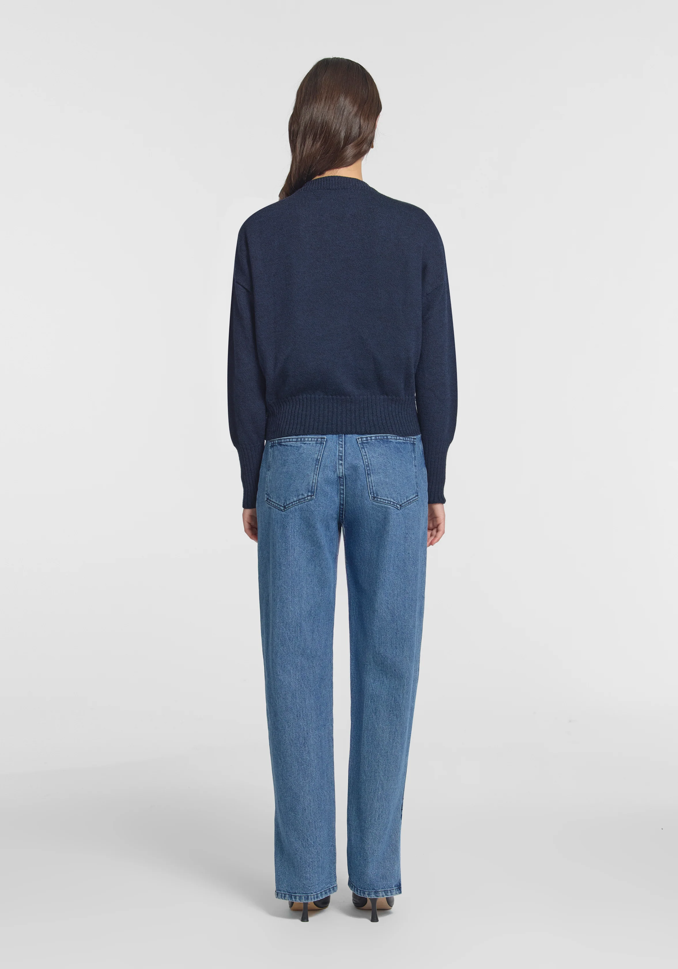 HART MERINO CARDIGAN - Image 4